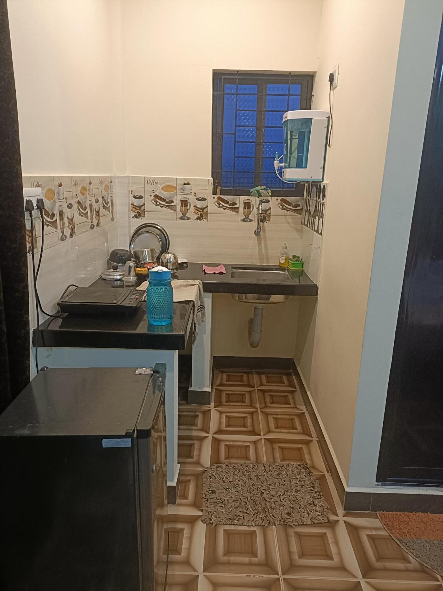 Maanyatha Home Stay Manipal Szoba fotó